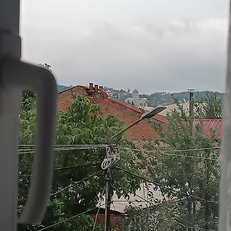 Light House Hotel Kutaisi Bagian luar foto