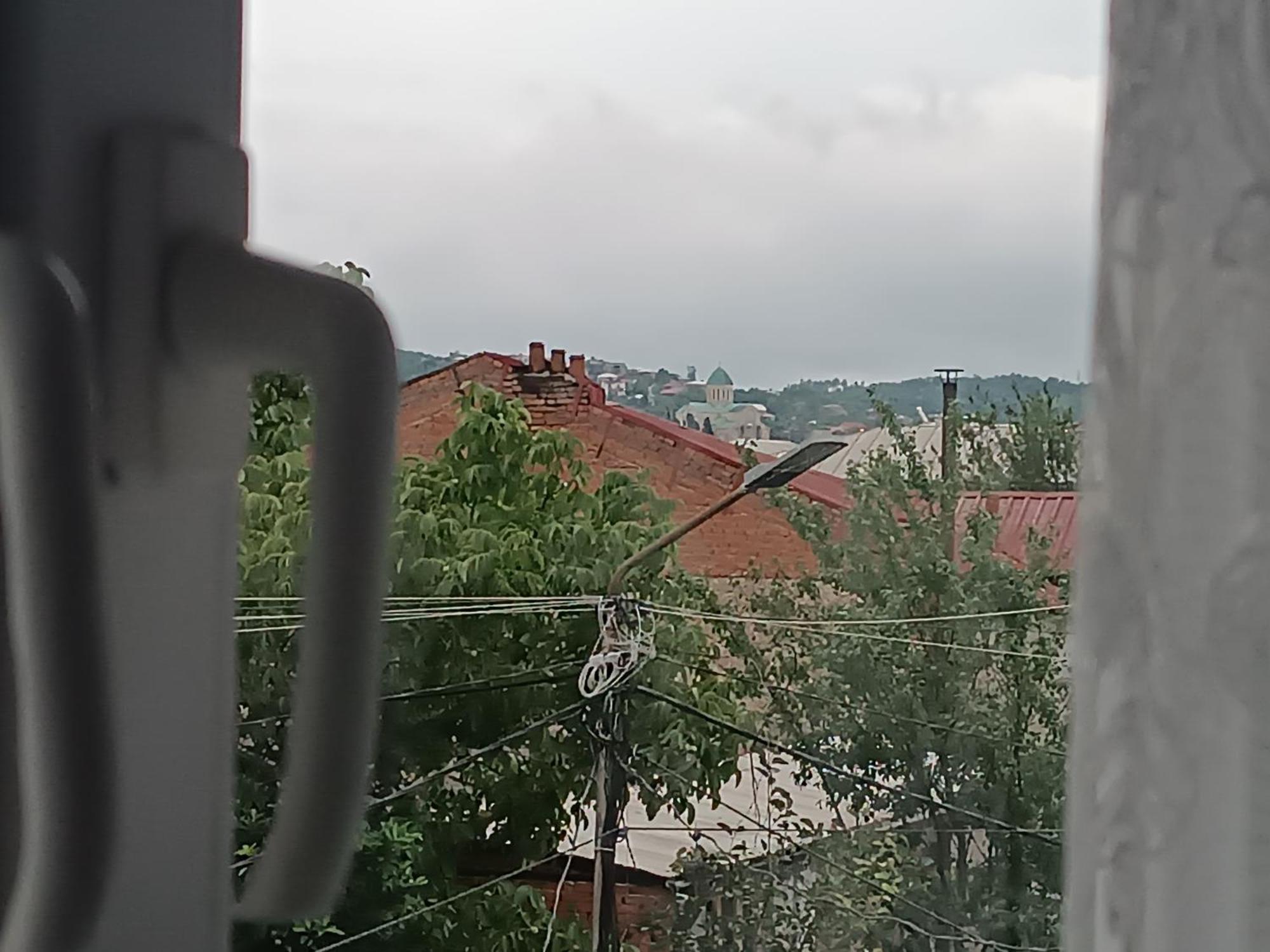 Light House Hotel Kutaisi Bagian luar foto